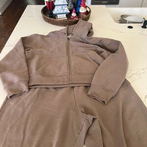 Athleta mocha forever fleece set size xl joggers and crop full zip hoodie